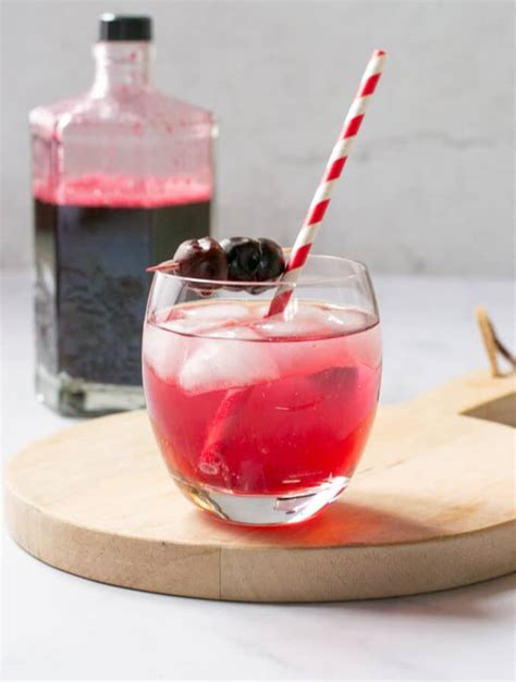The cordial cherry - The #1 Cordial Cherry in the US begins with a whole maraschino cherry suspended in a creamy center and enrobed with smooth, milk chocolate. Treat yourself to: 5 Cordials (3.3oz) 10 Cordials (6.6oz) 20 Cordials (13.2oz) 30 Cordials (19.8 oz) 40 Cordials (26.4 oz) Add to ...